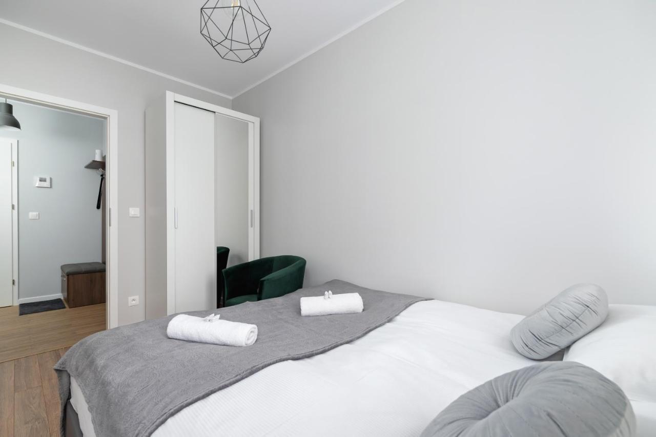Apartments Cystersow Cracow By Noclegi Renters Krakow Ngoại thất bức ảnh