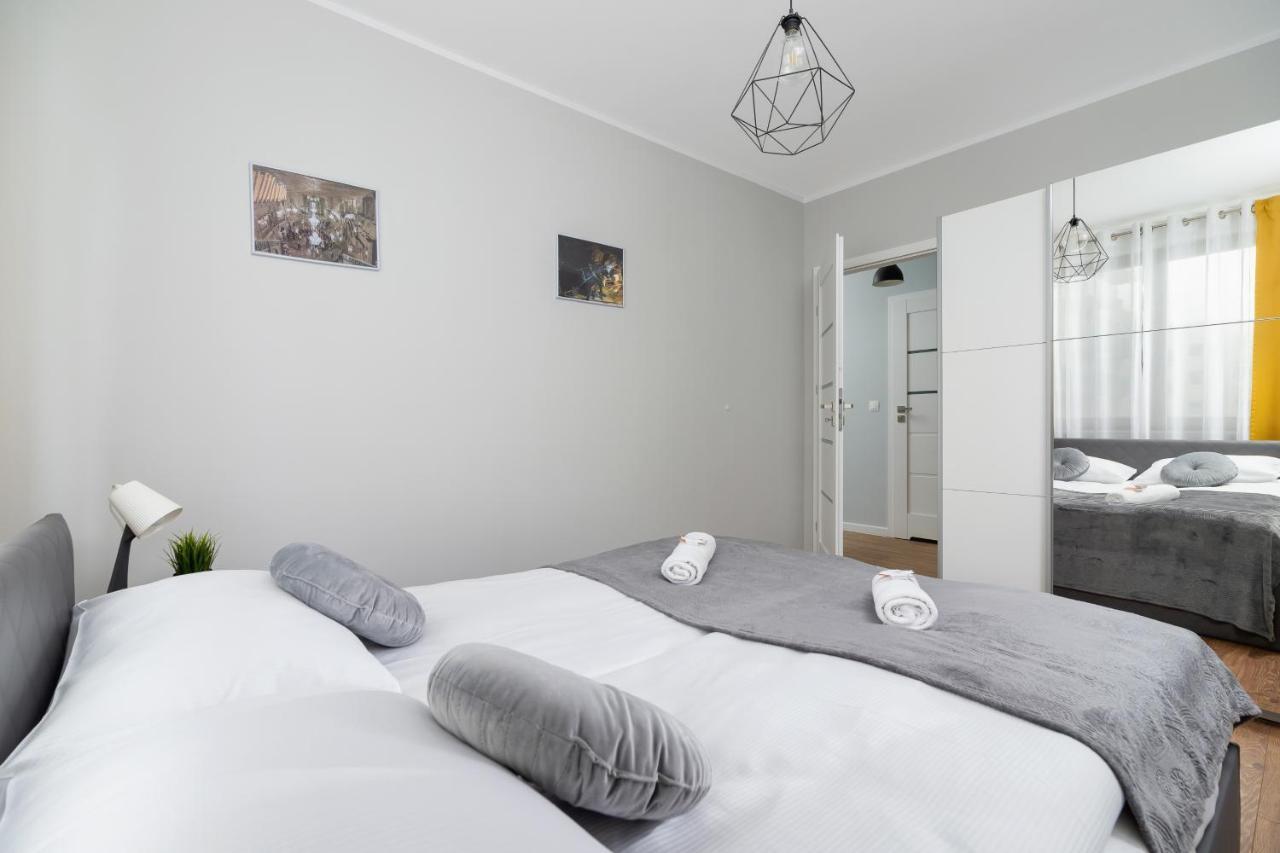 Apartments Cystersow Cracow By Noclegi Renters Krakow Ngoại thất bức ảnh